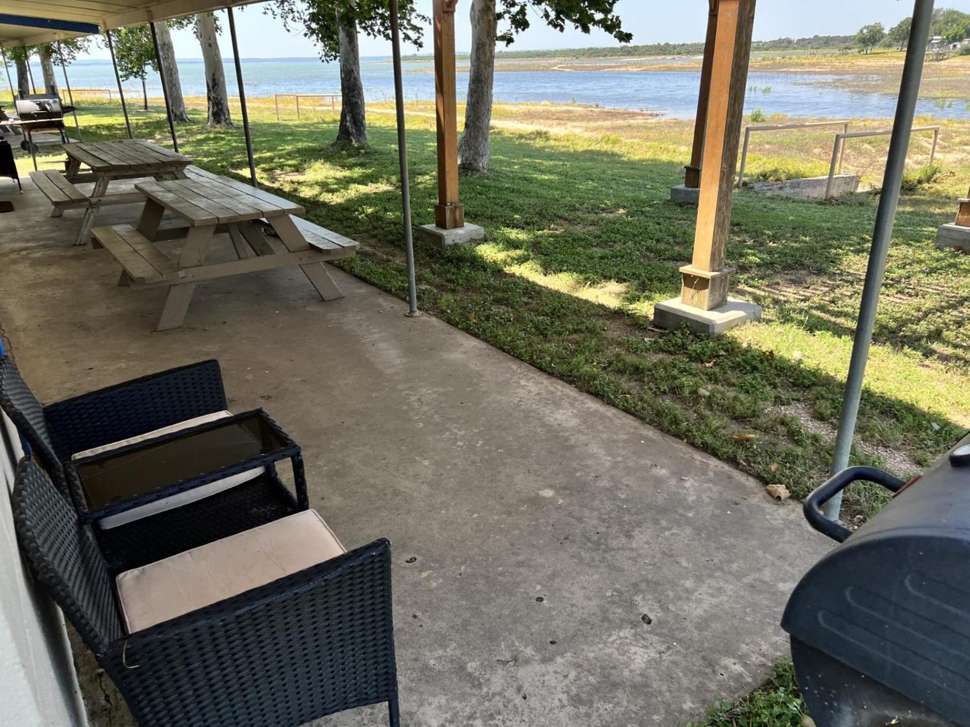 Oasis Lake Buchanan Bluffton Exterior foto